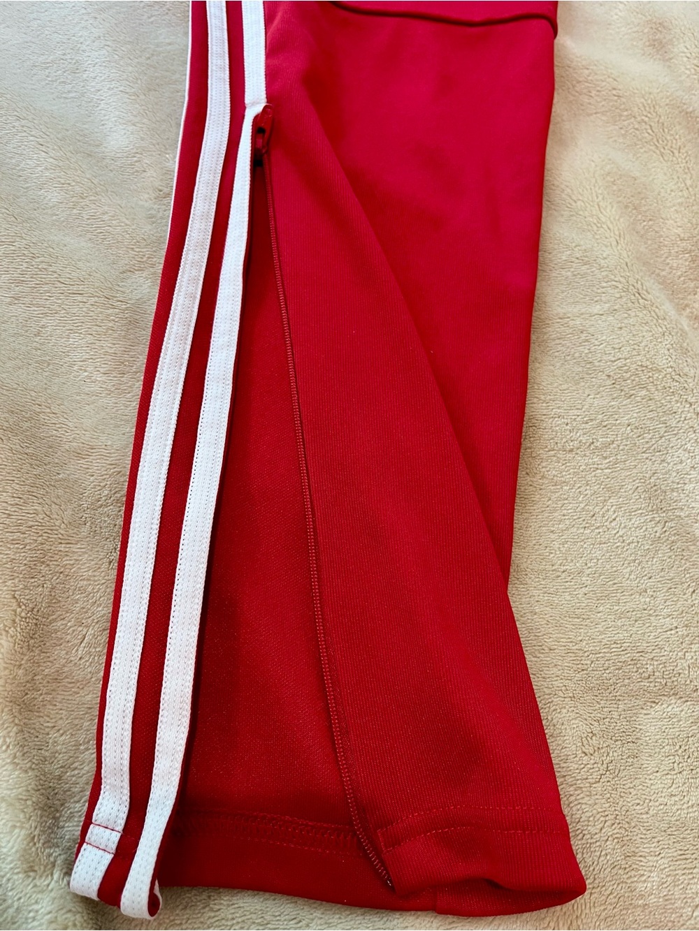 Adidas Red Climacool Track Pants Women’s M (12-14) White Stripes Zip Ankles - Picture 9 of 10